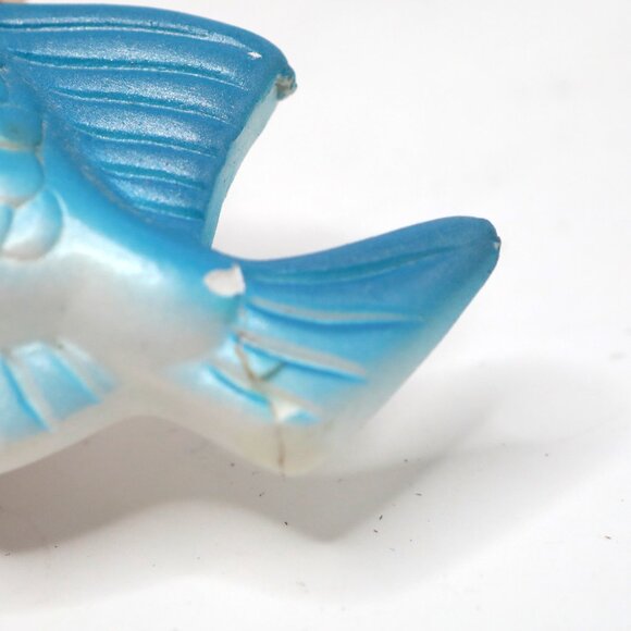 Vintage Miller Studio Chalkware Fish Iridescent Kitschy Big Lips Lashes x 3 MCM - Picture 6 of 12